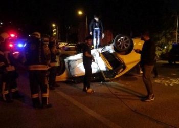 Kaza yapan eşinin yanına giderken kaza yaptı: 5 yaralı