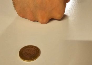 Kemikleri çatlatıyor, kalıcı hasar bırakıyor: Okullardaki yeni tehlike “kanlı para oyunu” nedir?