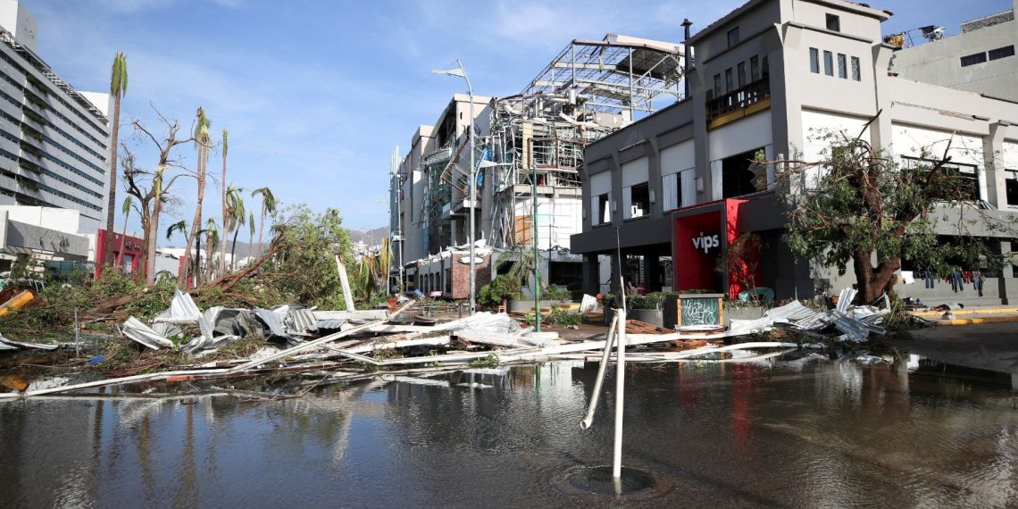 Meksika’yı Otis Kasırgası vurdu: 27 meyyit