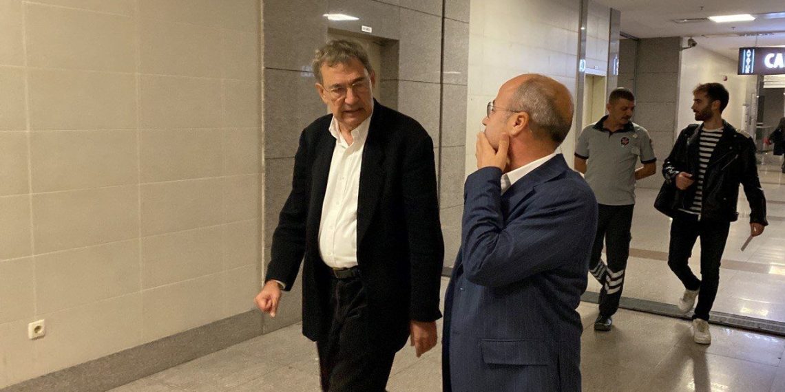 Muharrir Orhan Pamuk komşularıyla mahkemelik oldu