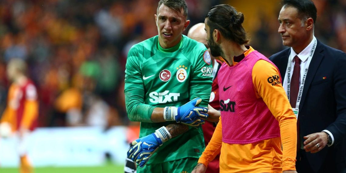 Muslera’nın sıhhat durumu nasıl? Yener İnce’den açıklama