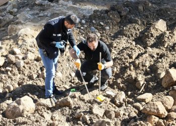 Onarım sırasında top mermisi bulundu