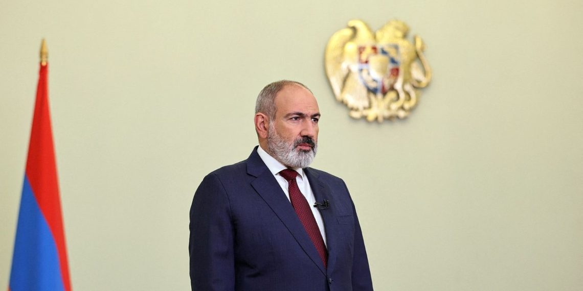 Paşinyan: Ermenistan, Azerbaycan ile yıl sonuna kadar barış mutabakatı imzalamaya hazır