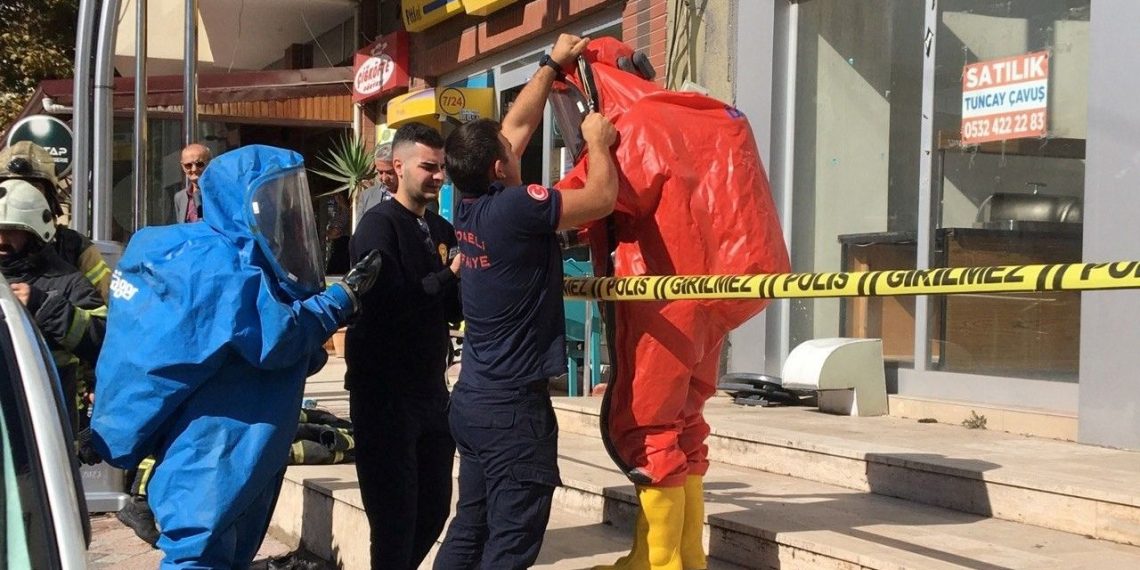 Patlamanın olduğu sokakta gaz kokusu paniği