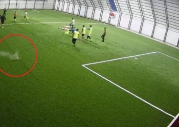 Rize’de halı alana maç sırasında mermi isabet etti