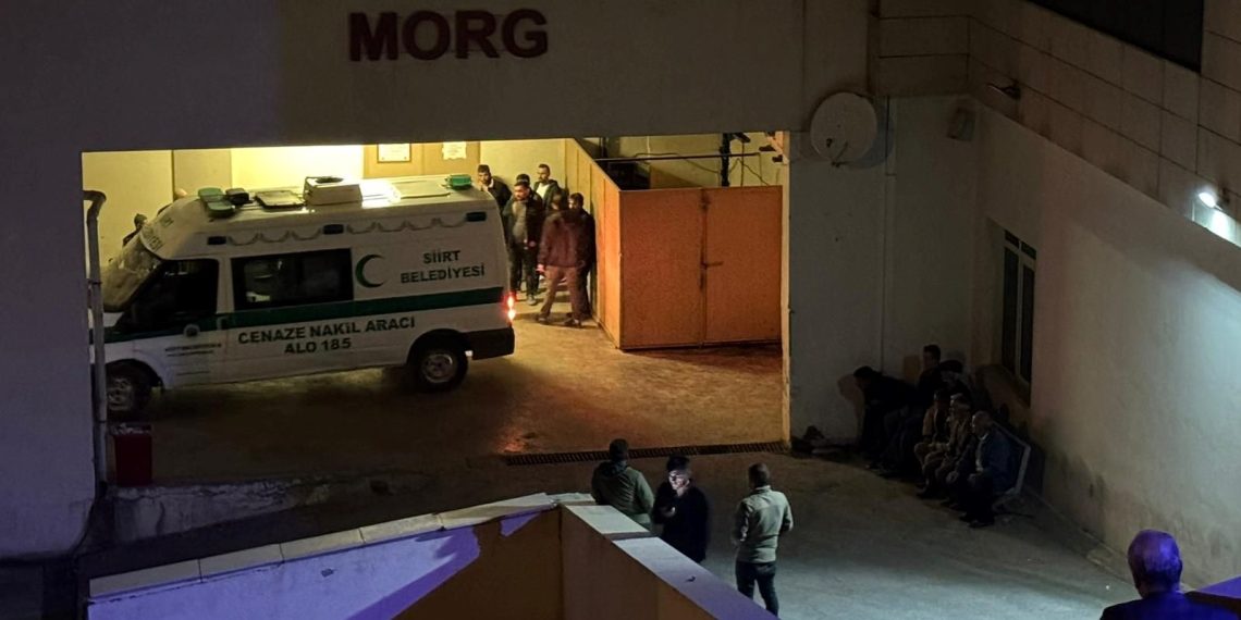 Siirt’te ikinci kattan düşen çocuk hayatını kaybetti