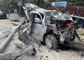 SON DAKİKA HABERİ: Öğrencileri taşıyan midibüsün freni patladı: 16 yaralı