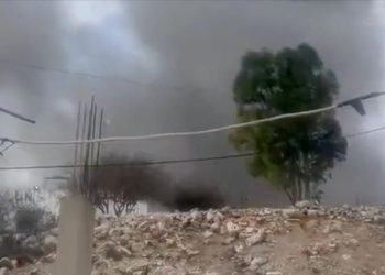 Suriye’deki havalimanlarına hücum