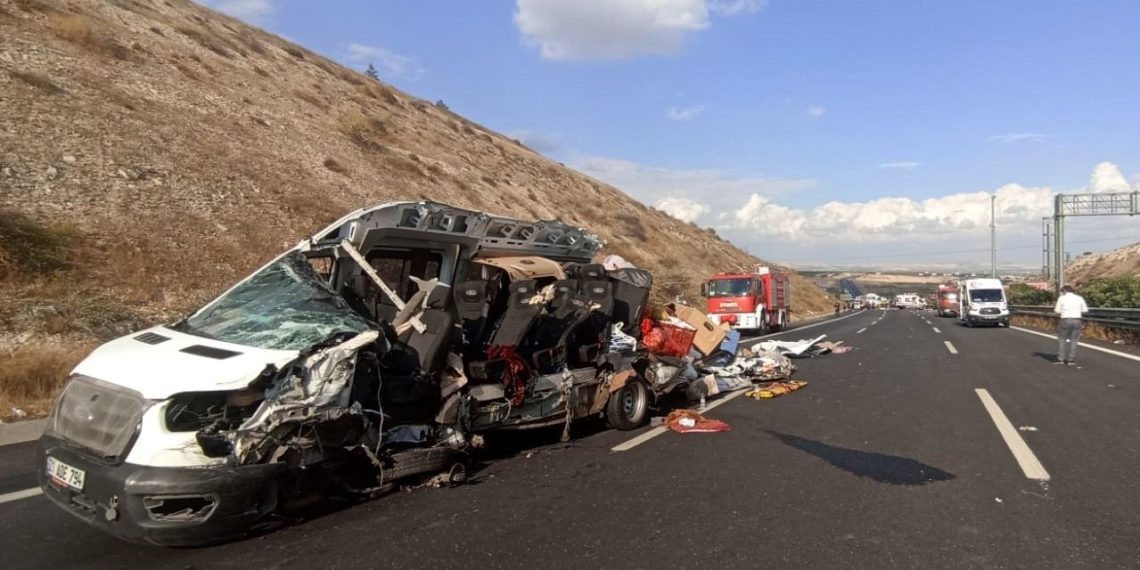 TAG Otoyolu’ndaki katliam üzere kazada 3 tutuklama