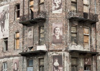 Ukrayna’da İkinci Dünya Savaşı’nda öldürülen Polonyalılara ilişkin toplu mezar bulundu