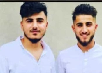 Yakıt tankeri şarampole devrildi: 2 meyyit