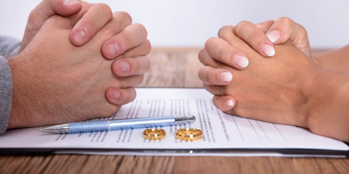 Yargıtay’dan konutu terk eden evli erkeğin harcamalarına kısıtlama