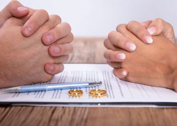 Yargıtay’dan konutu terk eden evli erkeğin harcamalarına kısıtlama