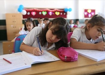 Yarın okullar tatil mi? 30 Ekim’de okul var mı? Cumhurbaşkanı Erdoğan açıkladı