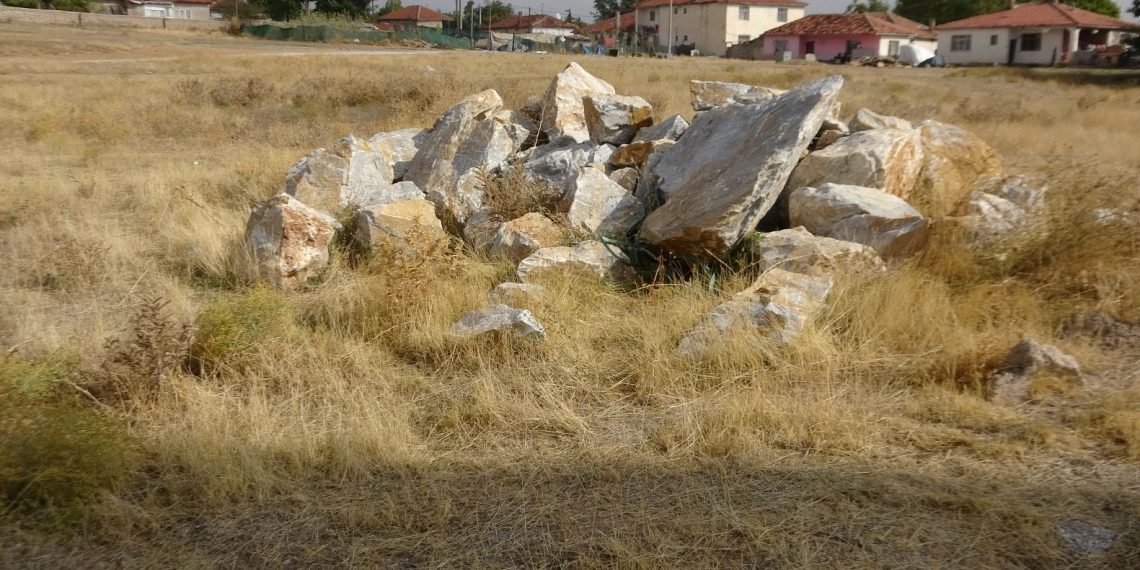 Yerde yeni doğmuş bebek cesedi bulundu