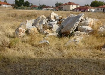 Yerde yeni doğmuş bebek cesedi bulundu