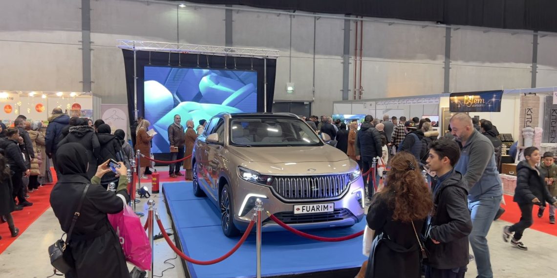 Yerli arabası Togg, Hollanda’da tanıtıldı