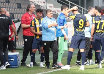 Yılmaz Vural’dan yeni grubunda birinci maçta birinci galibiyet