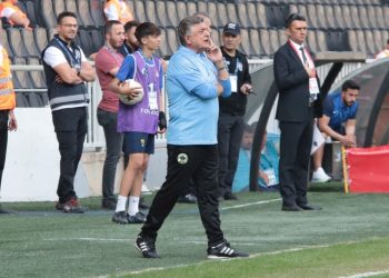 Yılmaz Vural’dan yeni kadrosu Menemen’in başında 2’de 2