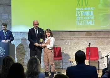 14. Milletlerarası İstanbul Şiir ve Edebiyat Şenliği başladı