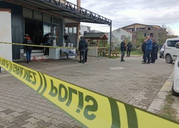 19 yaşındaki Hasan başından silahla vuruldu