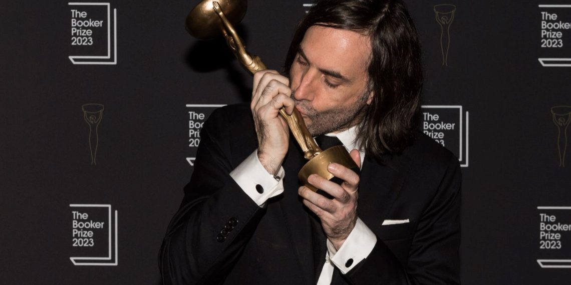 2023 Booker Ödülü’nün sahibi  İrlandalı muharrir Paul Lynch oldu