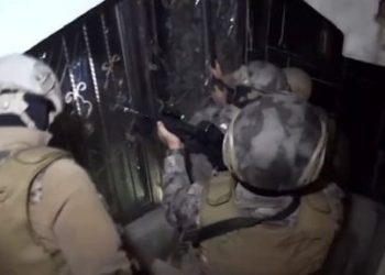 7 kentte uyuşturucu operasyonu: 13 gözaltı