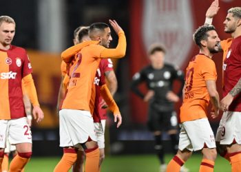 Galatasaray, Pendikspor deplasmanında 3 puanı 2 golle aldı