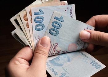 Gözler asgari ücret için belirlenen yeni açıklamalara çevrildi