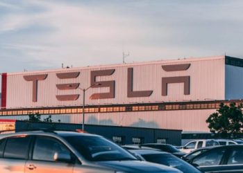 Tesla 2024 Yılında Piyasa Değeri 1 Trilyon Değere Ulaşabilir