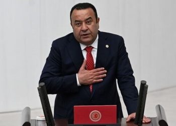 Adnan Beker kimdir? GÜZEL Parti Ankara milletvekili Adnan Beker kaç yaşında, hangi vazifelerde bulundu?