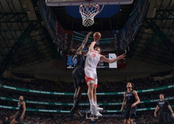 Alperen Şengün’den 31 sayı 9 ribaunt ve 6 asist