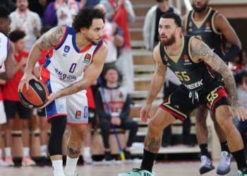 Anadolu Efes’ten Euroleague’de birinci deplasman galibiyeti