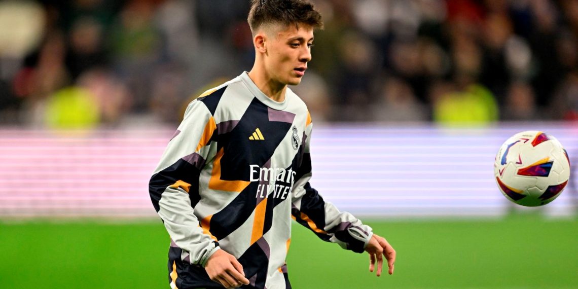 Arda Güler sakatlık nedeniyle Real Madrid idmanına katılmadı