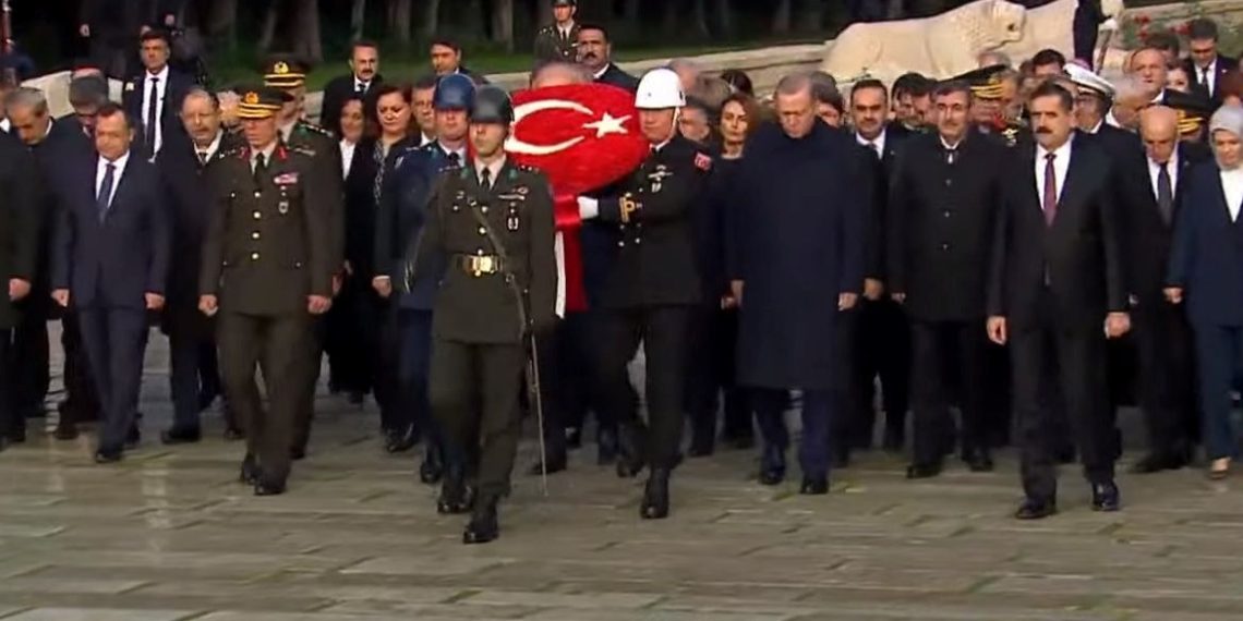 Atatürk’ü minnetle anıyoruz | Devlet erkanı Anıtkabir’de | Cumhurbaşkanı Erdoğan: Türkiye’nin yükselişine hiçbir güç pürüz olamayacak