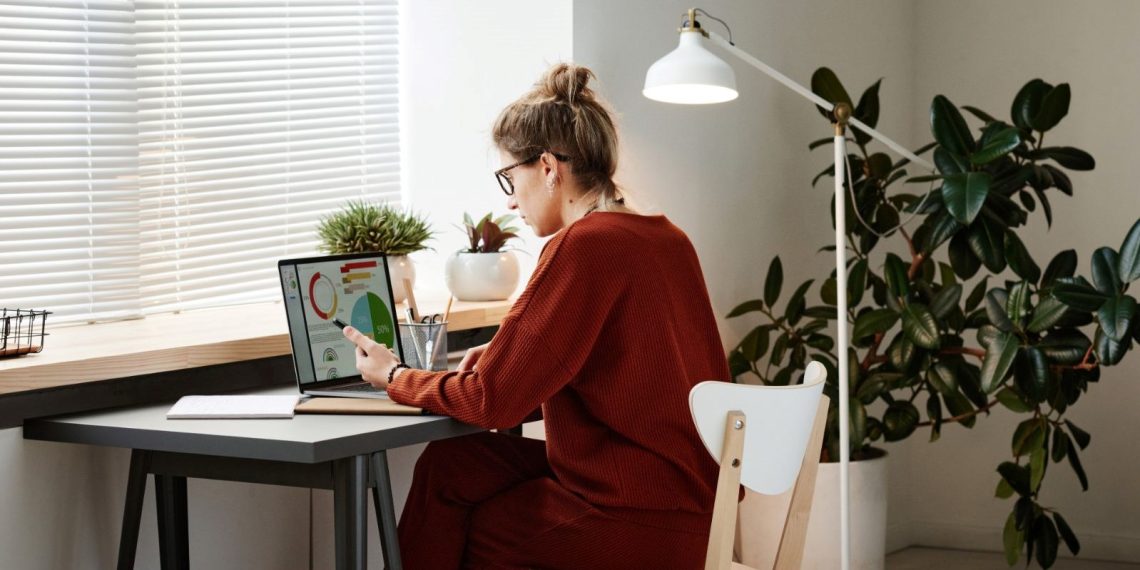 Bakan açıkladı: Kadınlara esnek ve uzaktan çalışma modeli geliyor