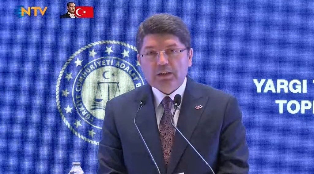 Bakan Tunç: Yüksek yargıda astlık üstlük ilgisi yok