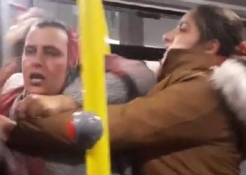 Belediye otobüsünde “Sen sürücüye karışamazsın” arbedesi