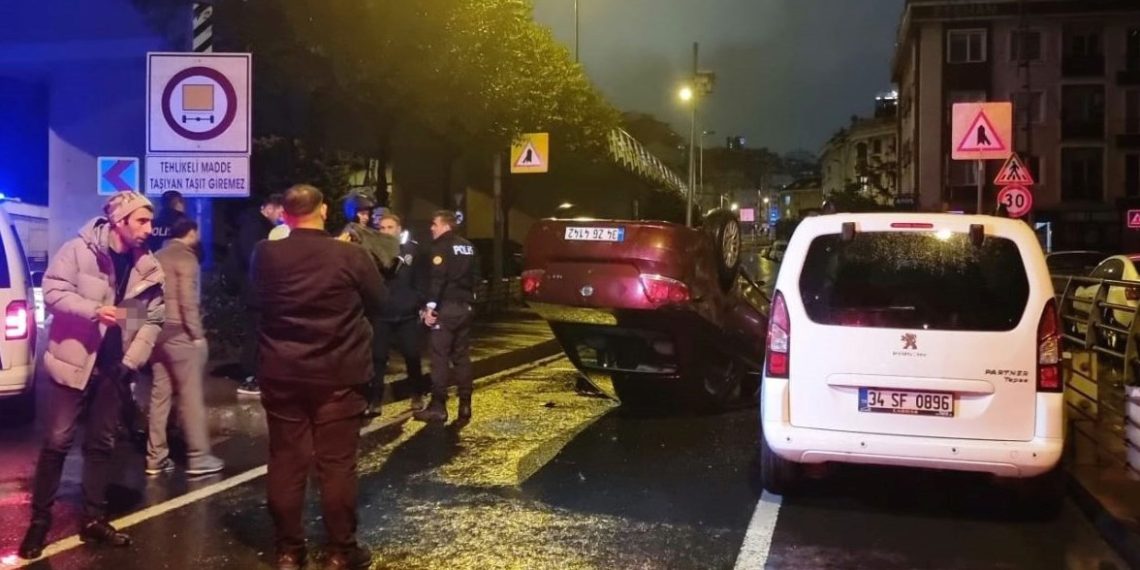 Beyoğlu’nda kaza Şişli’de takla