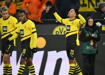 Borussia Dortmund’dan 4 gollü geri dönüş