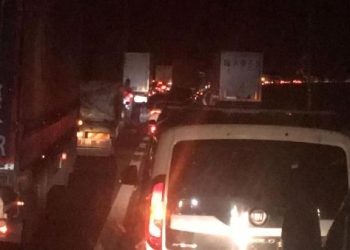 Bursa Orhangazi Tüneli’nde çalışma: İstanbul istikametinde uzun araç kuyruğu oluştu