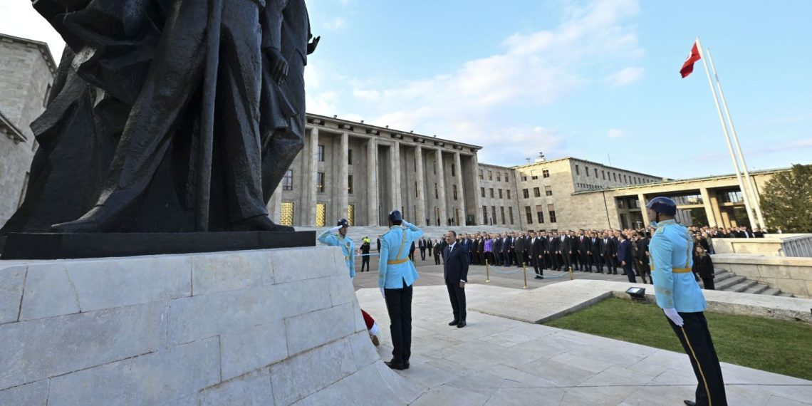 Büyük Başkan Atatürk için TBMM’de anma merasimi