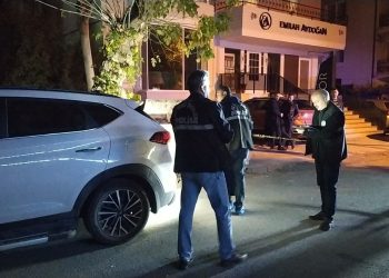 Çorum’da baba-oğul hengamesini ayırırken 3 kişi yaralandı