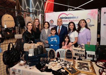 Denizli’de Üreten Bayanlar Şenliği’ne büyük ilgi