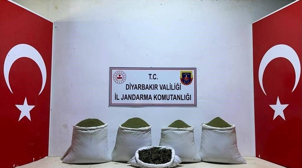 Diyarbakır’da 111 kilo esrar ele geçirildi
