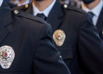 Emniyete 10 bin yeni takım Resmi Gazete’de