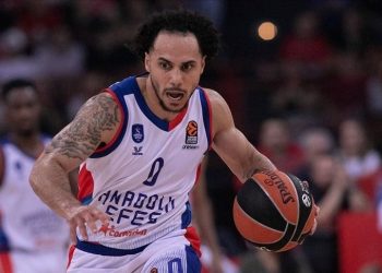 Emporio Armani Milan-Anadolu Efes maçı ne vakit, saat kaçta ve hangi kanalda? (THY Avrupa Ligi)