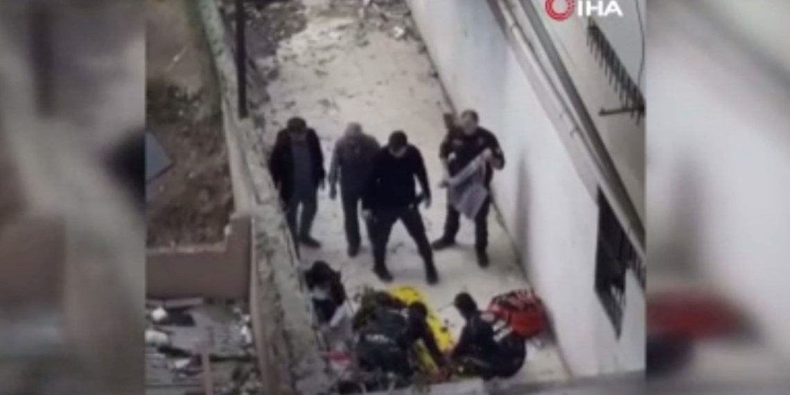 Esenyurt’ta şüpheli vefat