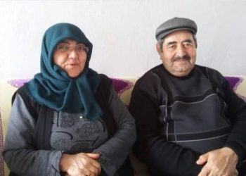 Eşinin acısına dayanamayıp kendini vurdu