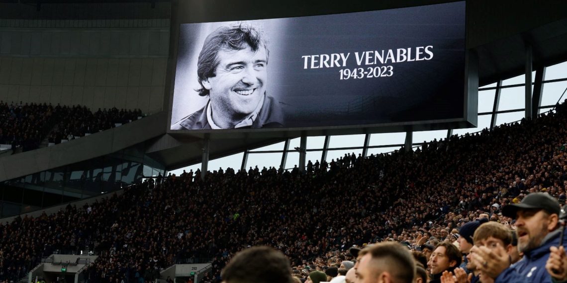 Eski İngiltere Ulusal Grubu Teknik Yöneticisi Venables öldü